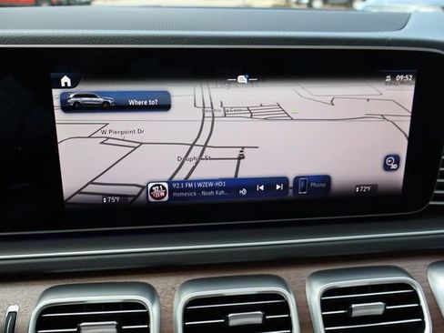 New 2025 Mercedes-Benz GLS 450 4MATIC image 9