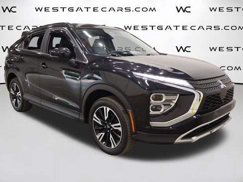 Used 2023 Mitsubishi Eclipse Cross SE image 2