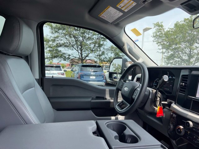 Used 2025 Ford F350 XL AWD/4WD image 31