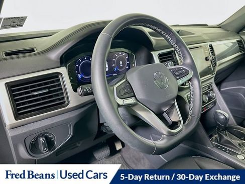 Used 2023 Volkswagen Atlas Cross Sport SEL AWD/4WD image 10