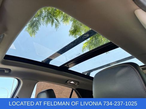 Certified 2020 Chevrolet Equinox Premier AWD/4WD image 19