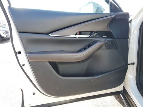 Used 2021 MAZDA CX-30 2.5 Turbo w/ Premium Package image 18