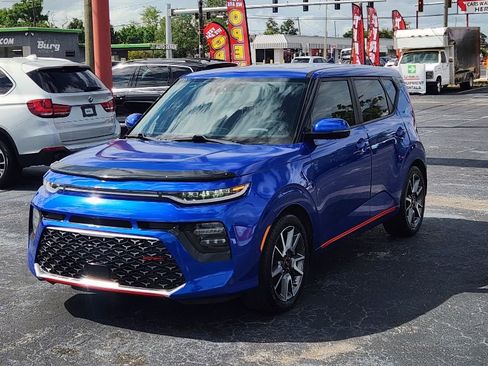 Used 2020 Kia Soul GT-Line Turbo FWD image 2