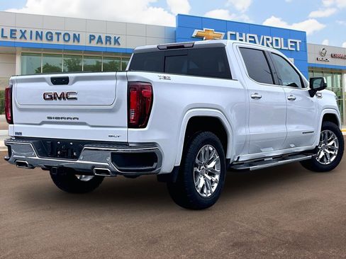 Used 2022 GMC Sierra 1500 SLT w/ SLT Premium Plus Package image 13
