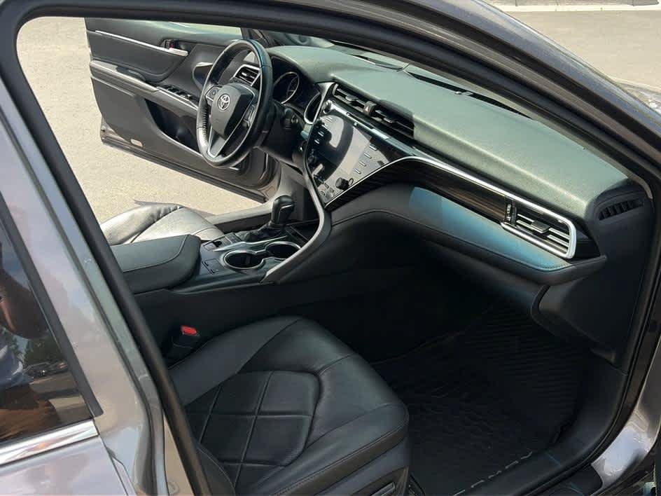 Used 2018 Toyota Camry XLE w/ Driver Assist Package FWD image 10