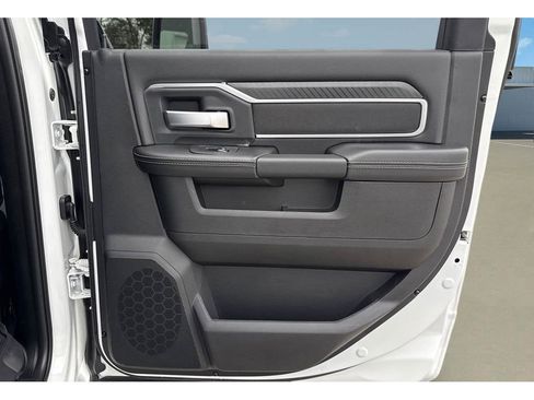 New 2026 RAM 2500 Big Horn AWD/4WD image 20