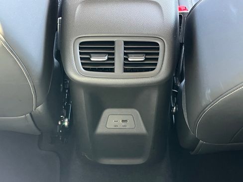 Used 2024 Buick Envision Preferred image 18