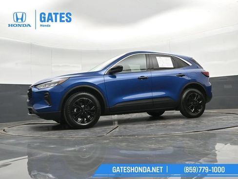 Used 2023 Ford Escape Active AWD/4WD image 39