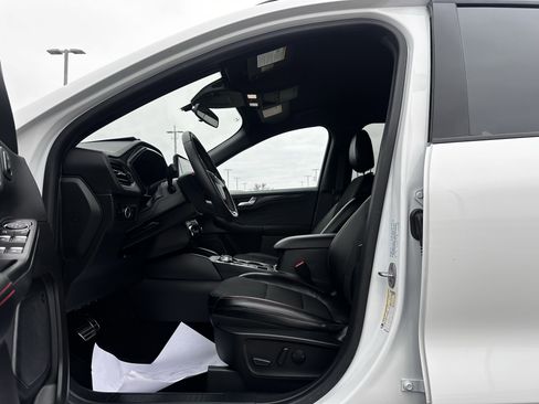 Certified 2023 Ford Escape ST-Line Select w/ Tech Pack #2 image 18