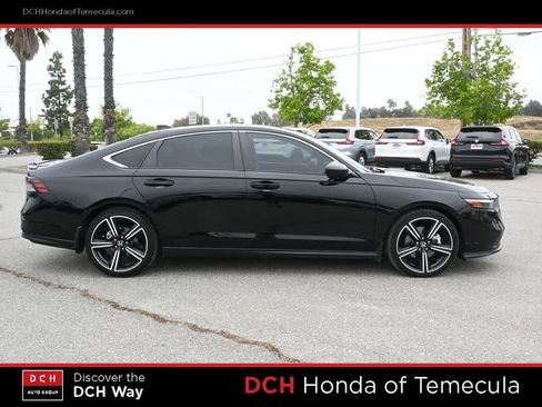 Used 2024 Honda Accord Sport image 5