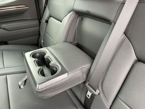 Used 2025 Chevrolet Silverado 1500 LT image 40