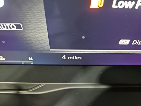 New 2026 Nissan Pathfinder Platinum image 17