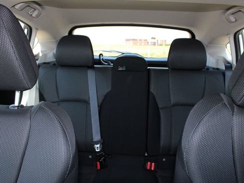 Used 2021 Subaru Impreza 2.0i Premium AWD/4WD image 9