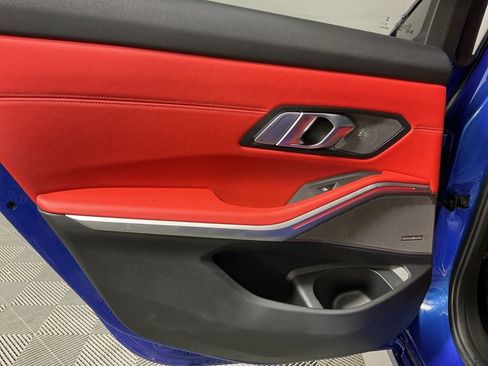 Used 2023 BMW M3 Competition w/ M Carbon Exterior Package image 27