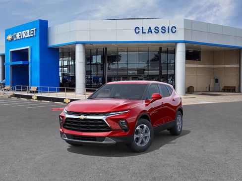 New 2026 Chevrolet Blazer LT image 8