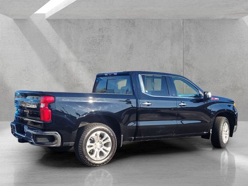 Used 2023 Chevrolet Silverado 1500 LTZ w/ LTZ Premium Package image 4