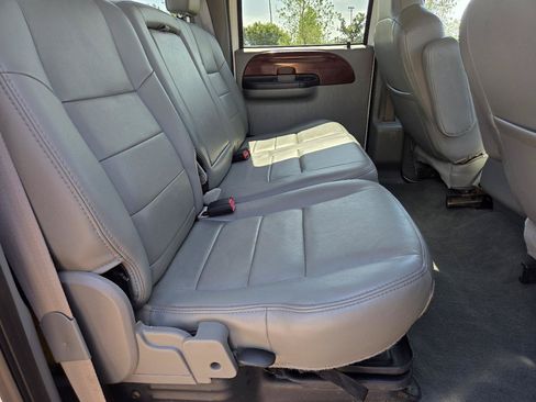 Used 2006 Ford F350 King Ranch AWD/4WD image 10