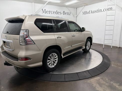 Used 2016 Lexus GX 460 w/ Premium Package AWD/4WD image 7