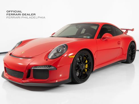 Used 2015 Porsche 911 GT3 RWD image 3