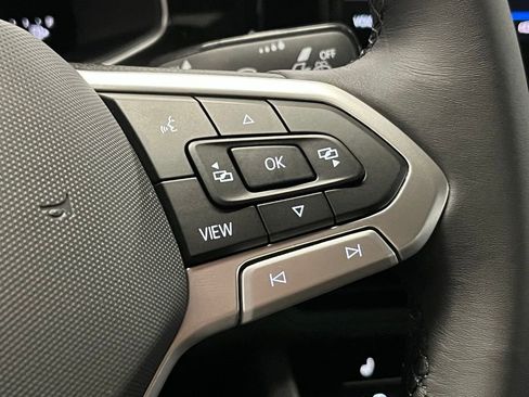 New 2025 Volkswagen Jetta SE image 24