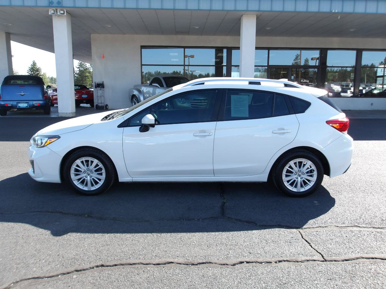 Used 2018 Subaru Impreza 2.0i Premium w/ Eyesight & BSD & Rcta AWD/4WD image 2