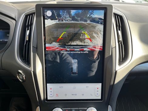 Used 2024 Ford Edge SEL w/ Convenience Package image 23