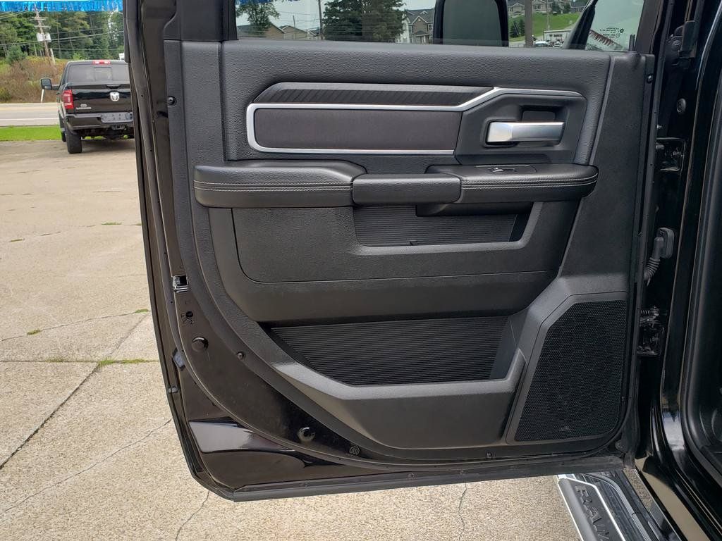 Used 2026 RAM 2500 Big Horn AWD/4WD image 14