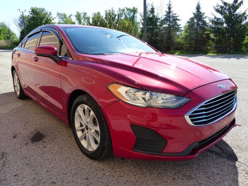 Used 2020 Ford Fusion SE FWD image 13