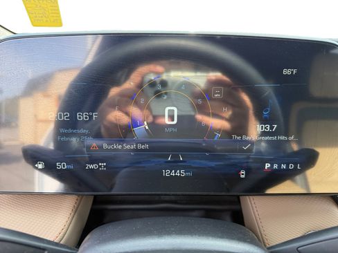 Used 2025 Chevrolet Equinox ACTIV w/ Safety and Technology Package image 11