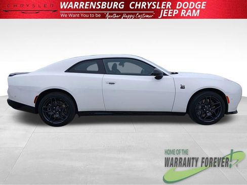 New 2026 Dodge Charger Scat Pack w/ Blacktop Package image 2