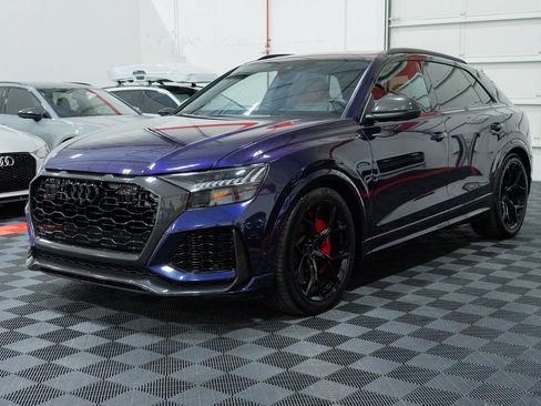 Used 2023 Audi RS Q8 AWD/4WD image 3