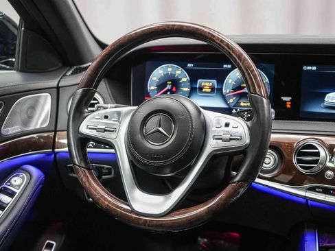 Used 2018 Mercedes-Benz S 450 4MATIC Sedan image 19