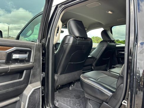 Used 2023 RAM 3500 Laramie w/ Chrome Bumper Package AWD/4WD image 31