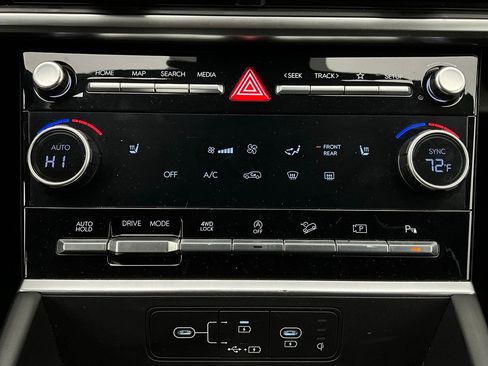 Used 2025 Hyundai Santa Fe SEL image 26