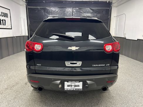 Used 2011 Chevrolet Traverse LTZ AWD/4WD image 4