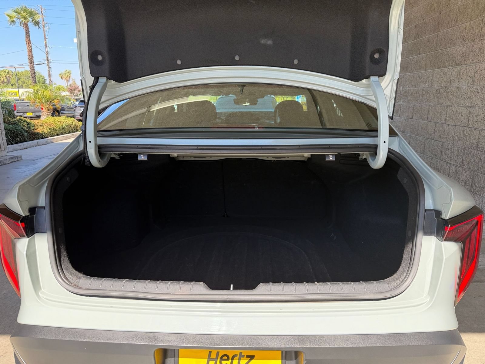 Used 2025 Kia K4 FWD image 29