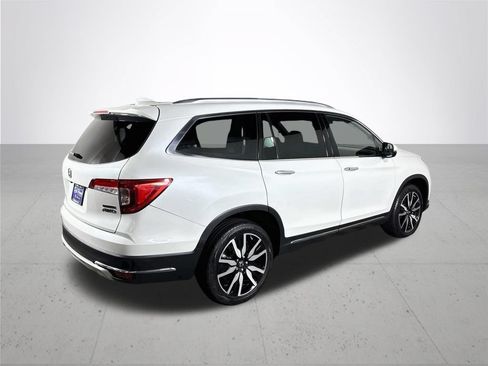 Used 2022 Honda Pilot Touring image 6