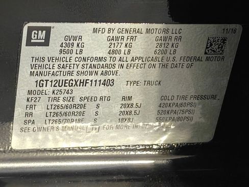 Used 2017 GMC Sierra 2500 Denali w/ Suspension Package, Off-Road AWD/4WD image 62