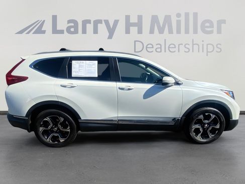 Used 2018 Honda CR-V Touring image 6