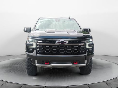 Used 2023 Chevrolet Silverado 1500 ZR2 AWD/4WD image 2