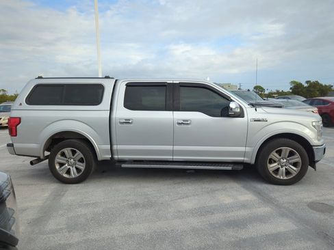 Used 2018 Ford F150 Lariat w/ Equipment Group 502A Luxury image 4