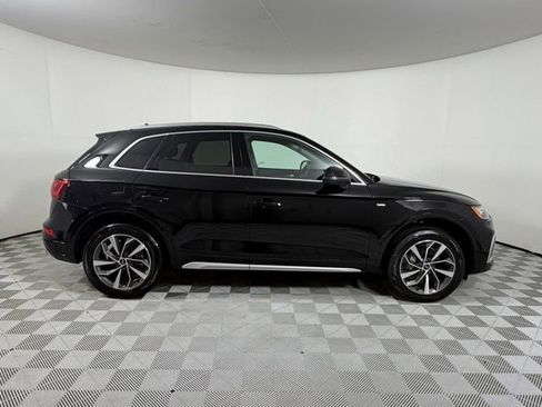 Used 2023 Audi Q5 2.0T Premium Plus w/ Premium Plus Package AWD/4WD image 8