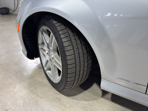 Used 2008 Mercedes-Benz C 350 Sport image 3