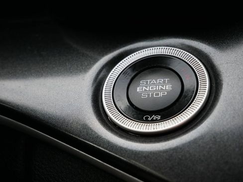 Used 2021 Jeep Grand Cherokee L Laredo image 27