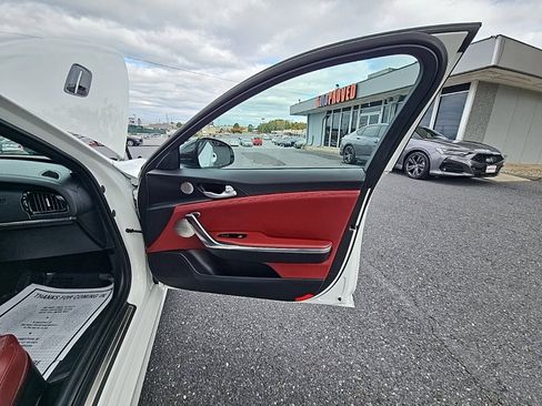Used 2023 Kia Stinger GT-Line w/ Sun & Sound Package image 47
