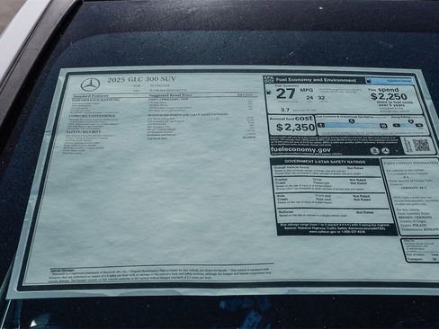 New 2025 Mercedes-Benz GLC 300 image 27