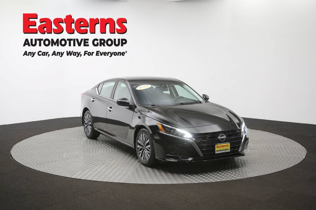 Used 2023 Nissan Altima 2.5 SV FWD image 51
