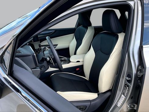 Used 2024 Lexus NX 350 AWD image 8