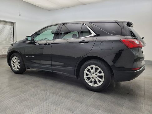 Used 2018 Chevrolet Equinox LT image 3