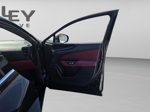 Used 2024 Lexus NX 350h AWD w/ Premium Package image 23